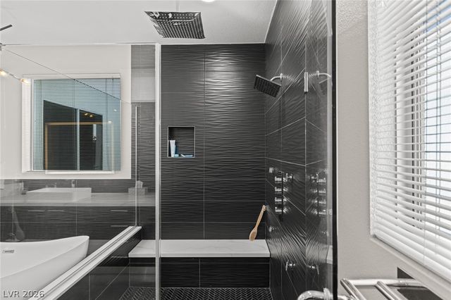 1425 Canyon Ledge Court, Las Vegas, NV 89117