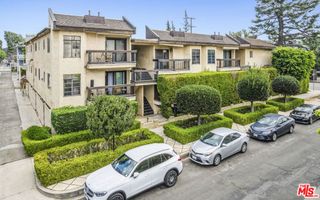 13021 Moorpark Street, Studio City, CA 91604