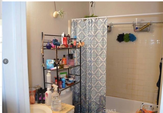 640 E 6th Street D, Azusa, CA 91702