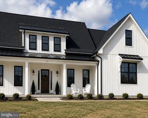 LIGHT RD, Winchester, VA 22603
