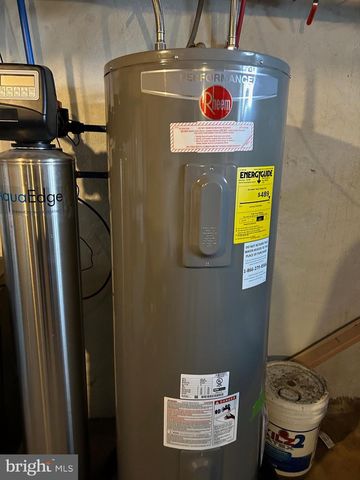 331 W FORNANCE ST, Norristown, PA 19401