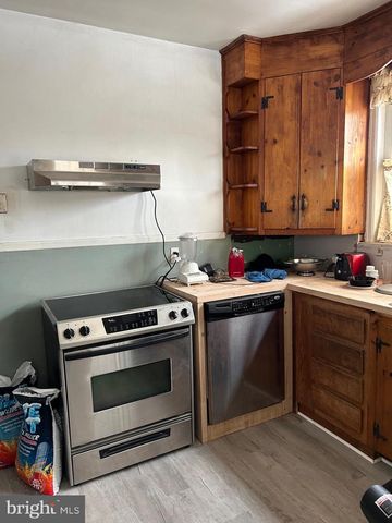 331 W FORNANCE ST, Norristown, PA 19401