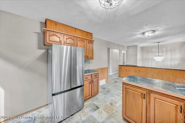 1284 W Dansville Road, Mason, MI 48854