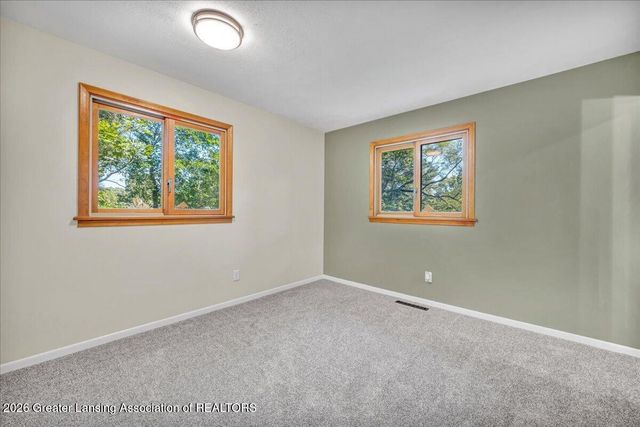 1284 W Dansville Road, Mason, MI 48854