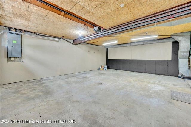 1284 W Dansville Road, Mason, MI 48854