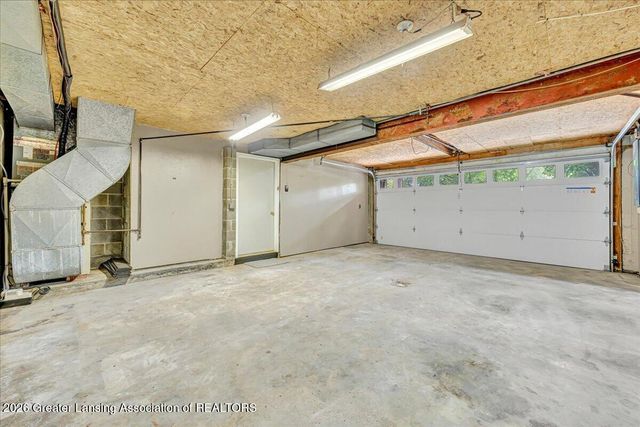 1284 W Dansville Road, Mason, MI 48854