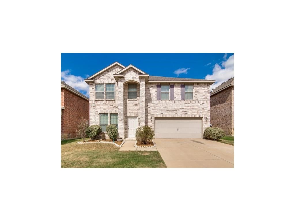 8729 Noontide Drive, Fort Worth, TX 76179