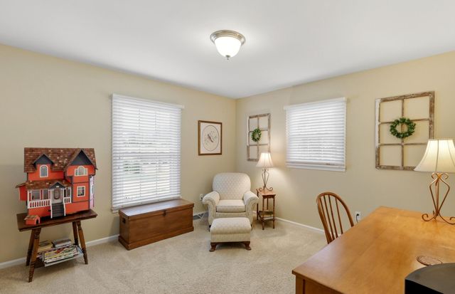 15 Sheffield Lane, Frankfort, KY 40601