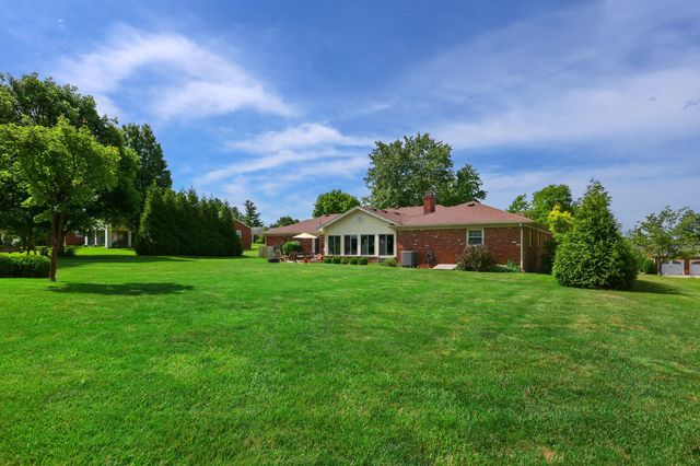 15 Sheffield Lane, Frankfort, KY 40601