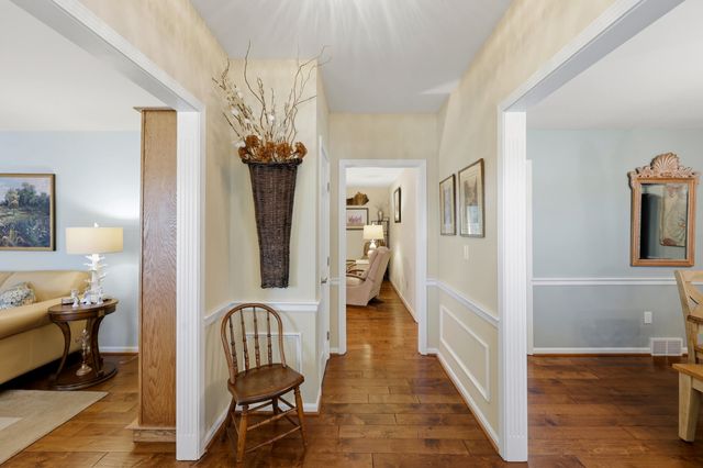 15 Sheffield Lane, Frankfort, KY 40601
