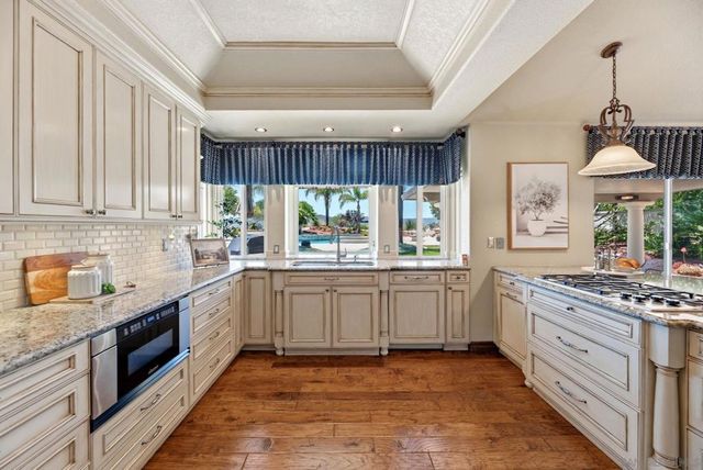 14167 Palisades Dr., Poway, CA 92064