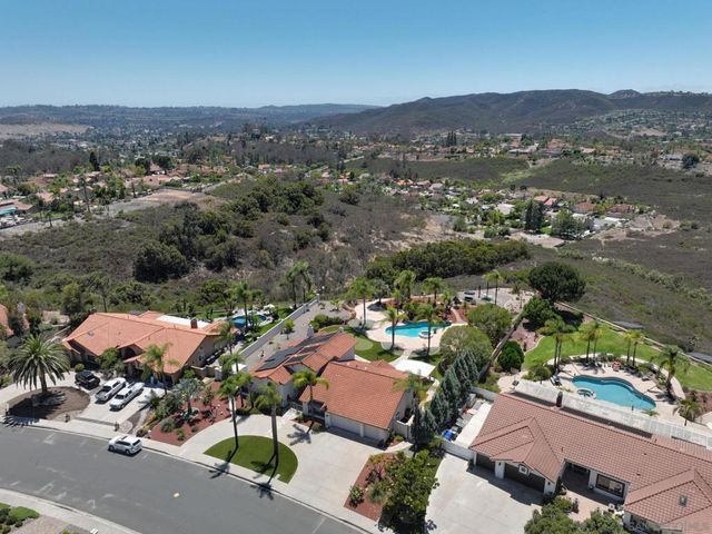 14167 Palisades Dr., Poway, CA 92064