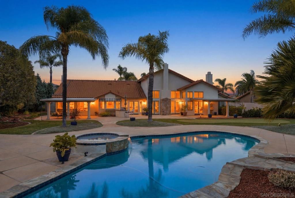 14167 Palisades Dr., Poway, CA 92064