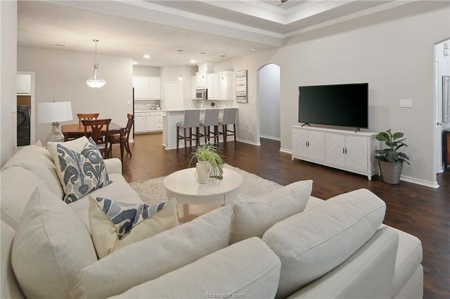 200 Karten Lane, College Station, TX 77845