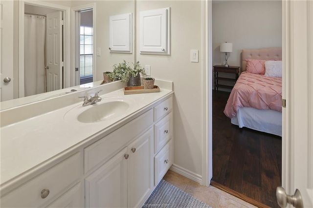 200 Karten Lane, College Station, TX 77845