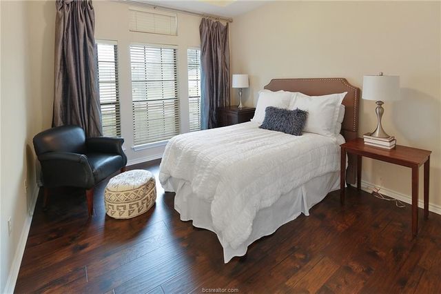 200 Karten Lane, College Station, TX 77845