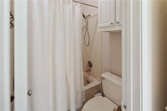 200 Karten Lane, College Station, TX 77845