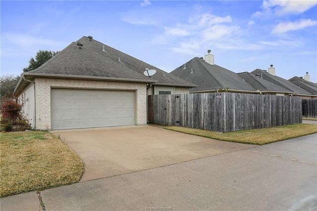 200 Karten Lane, College Station, TX 77845
