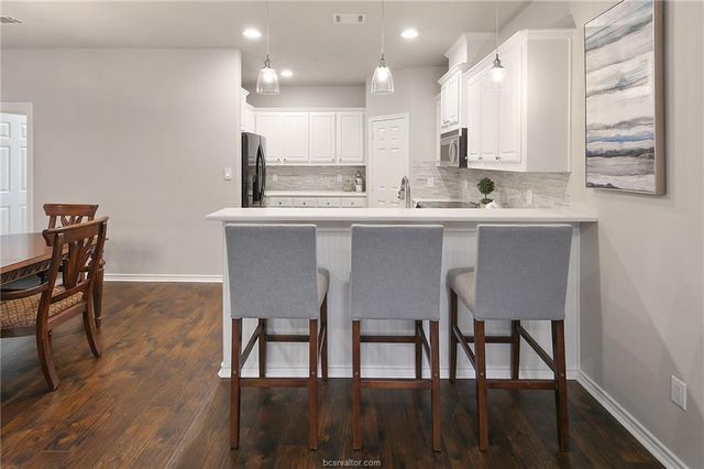 200 Karten Lane, College Station, TX 77845