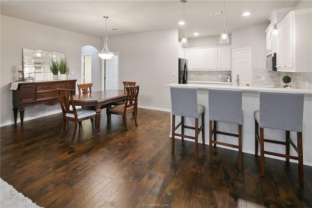 200 Karten Lane, College Station, TX 77845