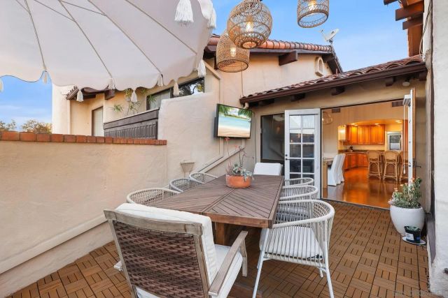 16936 Via de Santa Fe, Rancho Santa Fe, CA 92067