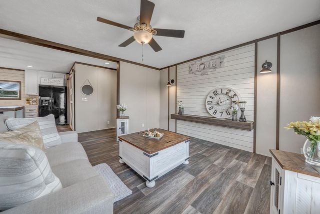 2747 Old Masonic Road, Brenham, TX 77833
