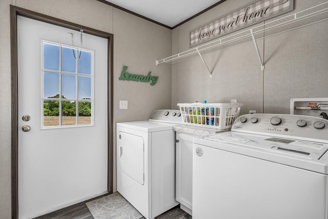 2747 Old Masonic Road, Brenham, TX 77833