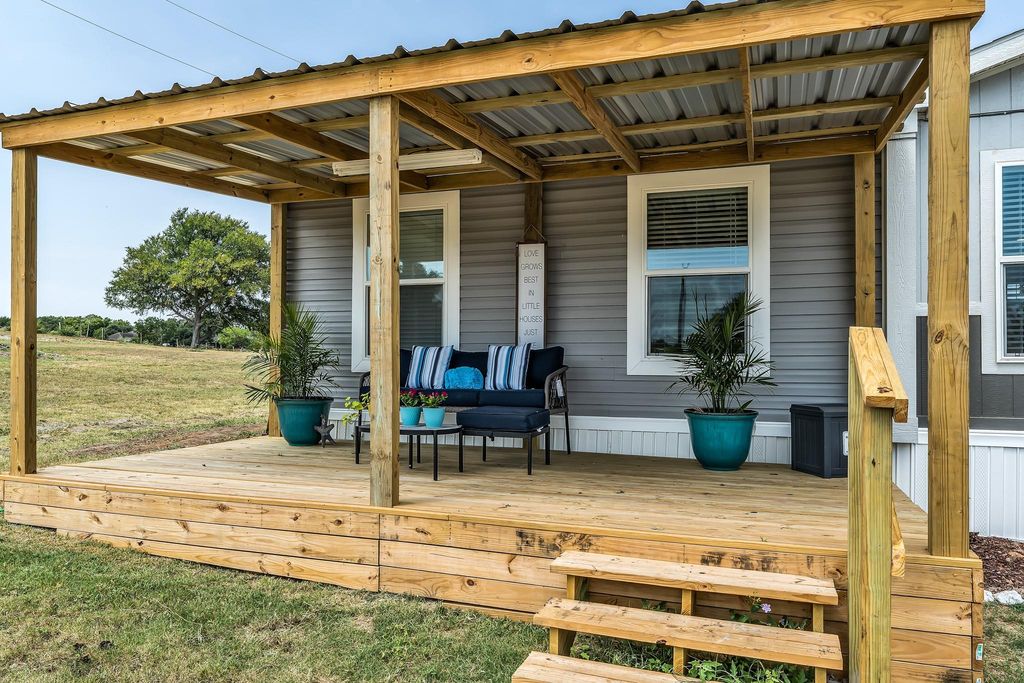 2747 Old Masonic Road, Brenham, TX 77833