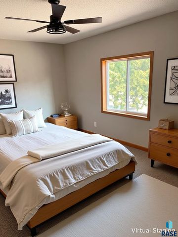 425 2nd St SE Street SE, Watertown, SD 57201