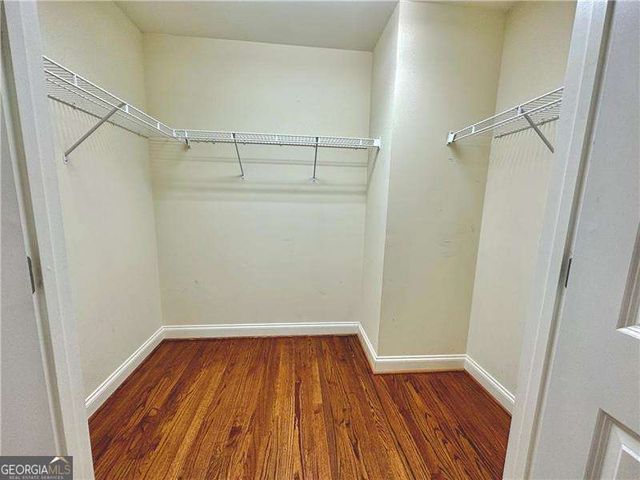 1678 CARR Circle NW, Atlanta, GA 30318