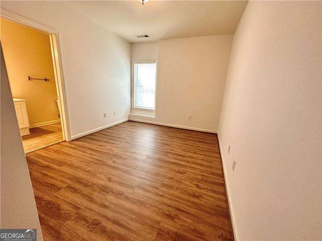 1678 CARR Circle NW, Atlanta, GA 30318