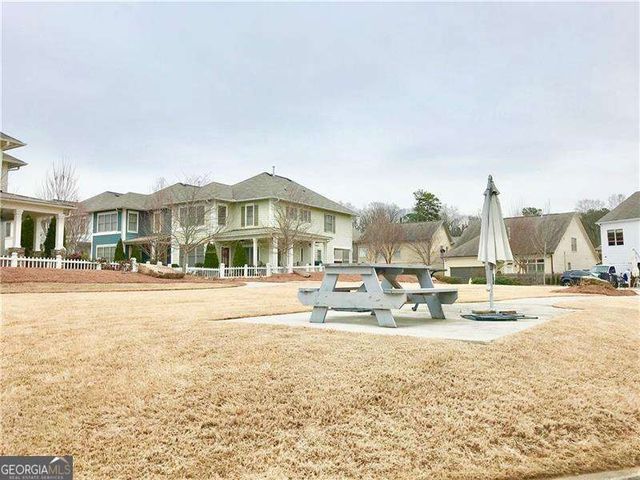 1678 CARR Circle NW, Atlanta, GA 30318