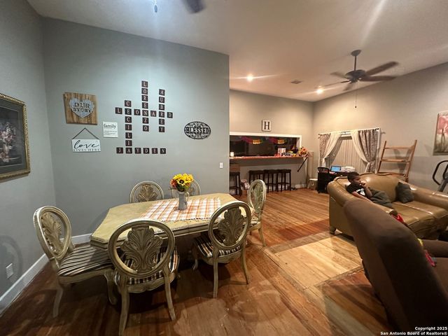 205 S San Antonio, Sabinal, TX 78881