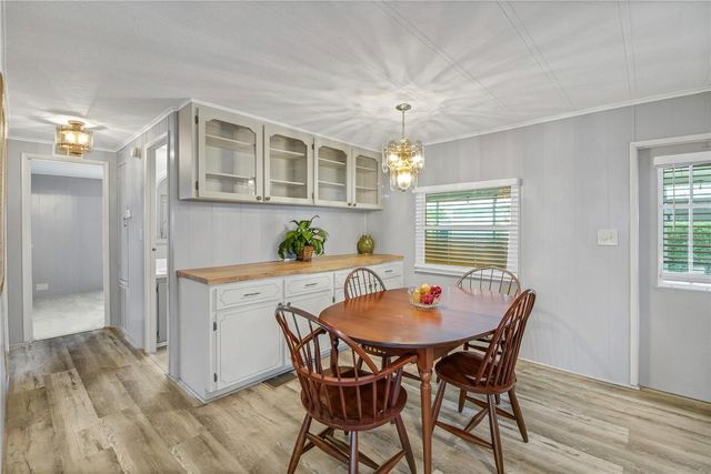 11 ORANGEWOOD DRIVE, Fruitland Park, FL 34731