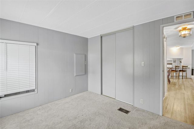 11 ORANGEWOOD DRIVE, Fruitland Park, FL 34731