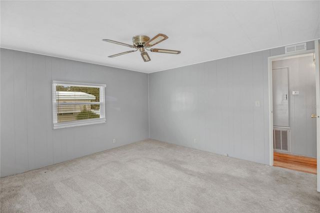 11 ORANGEWOOD DRIVE, Fruitland Park, FL 34731