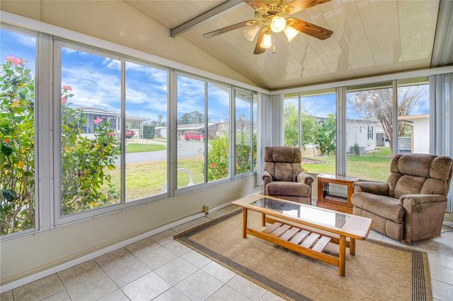 11 ORANGEWOOD DRIVE, Fruitland Park, FL 34731