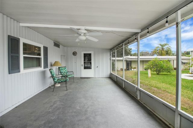 11 ORANGEWOOD DRIVE, Fruitland Park, FL 34731