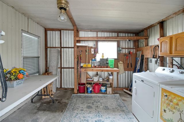 11 ORANGEWOOD DRIVE, Fruitland Park, FL 34731