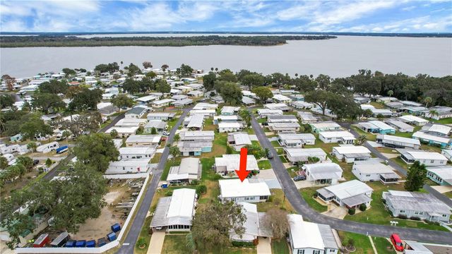 11 ORANGEWOOD DRIVE, Fruitland Park, FL 34731