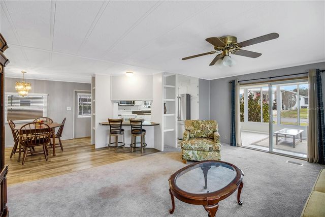 11 ORANGEWOOD DRIVE, Fruitland Park, FL 34731