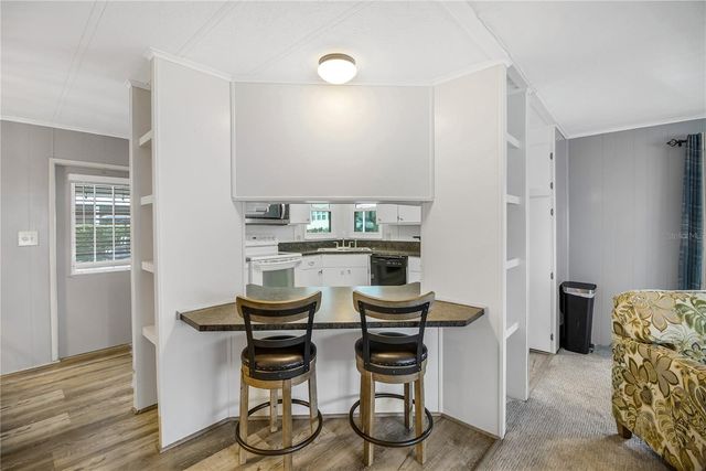 11 ORANGEWOOD DRIVE, Fruitland Park, FL 34731