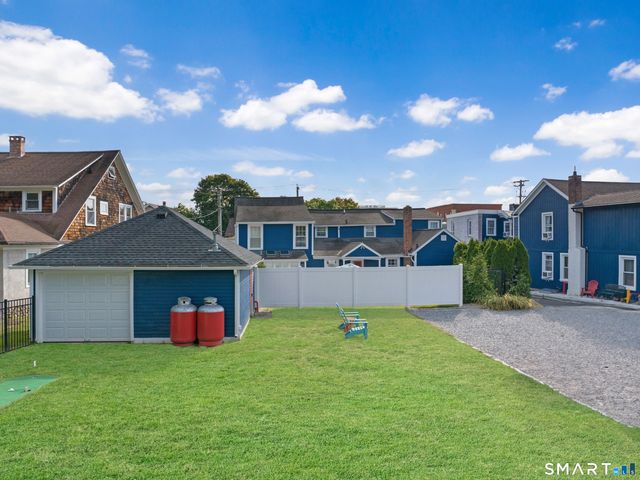 3 Pearl Street D, Groton, CT 06355