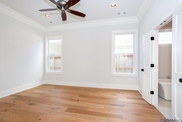 5199 Oakwater Alley, Gonzales, LA 70737