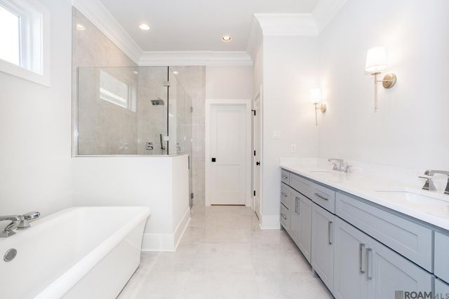 5199 Oakwater Alley, Gonzales, LA 70737