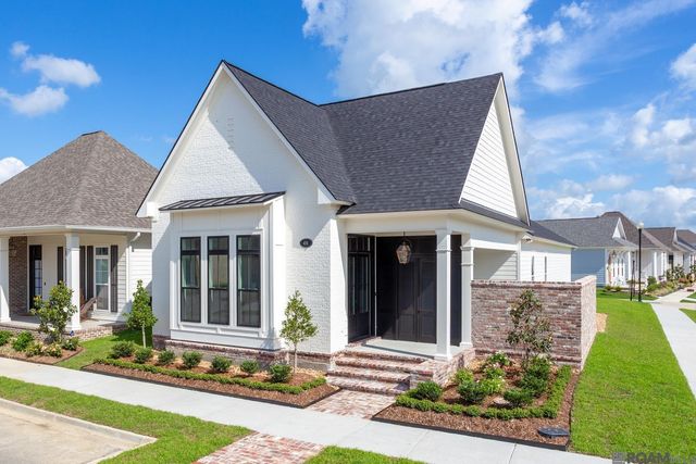 5199 Oakwater Alley, Gonzales, LA 70737