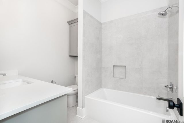 5199 Oakwater Alley, Gonzales, LA 70737