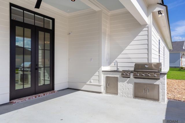 5199 Oakwater Alley, Gonzales, LA 70737