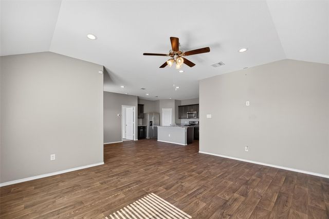 3311 Specklebelly Drive, Baytown, TX 77521