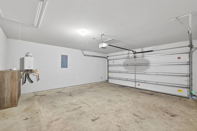 3311 Specklebelly Drive, Baytown, TX 77521